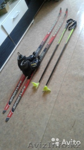 Продам лыжи, размер обуви 36,38,42, палки 1.30 м, лыжня 1.85 м. - Изображение #1, Объявление #1595154