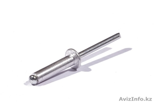 Крепежные изделия: болты,  гайки,  шайбы 