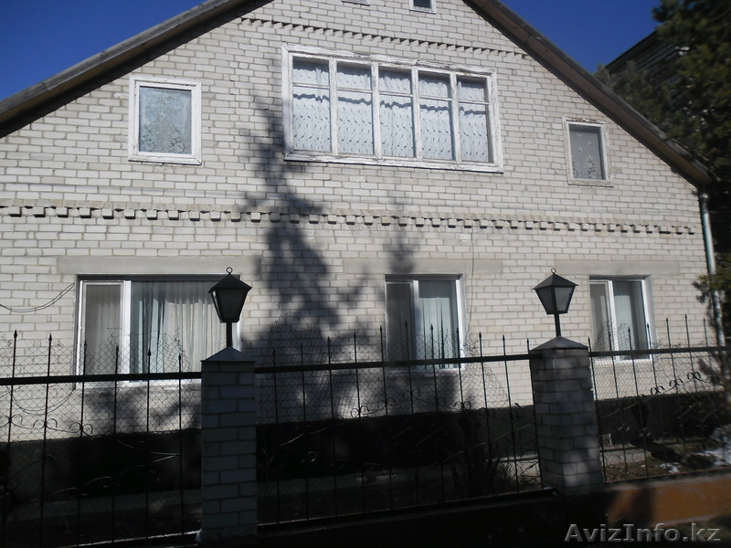 Продам дом на берегу - Изображение #1, Объявление #874069