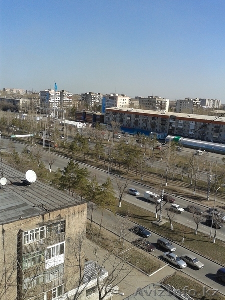 продам 3-комнатную улучшенную квартиру в центре элитный дом "кленовый лист" - Изображение #2, Объявление #1072753