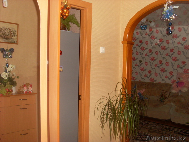 продаю 2-х комнатную квартиру в р.п.Черлак - Изображение #2, Объявление #1112620