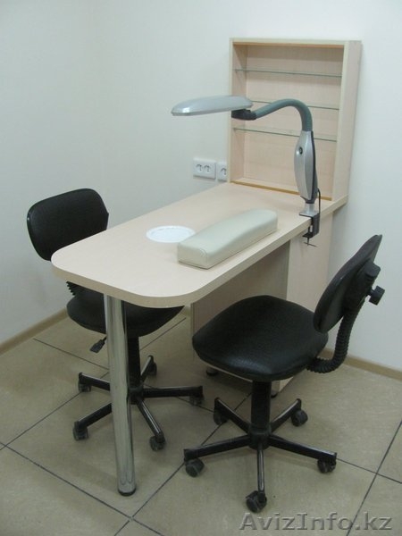 Сдам оборудованные места под маникюр, педикюр, наращивание ногтей - Изображение #1, Объявление #1231469