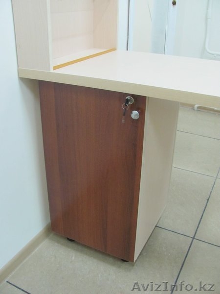 Сдам оборудованные места под маникюр, педикюр, наращивание ногтей - Изображение #4, Объявление #1231469