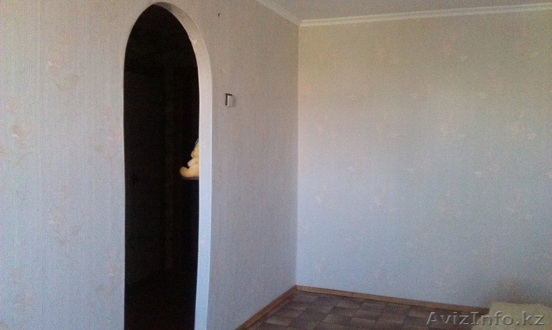 Продам 1 комнатную квартиру,Бектурова 2/1,улучшенная - Изображение #1, Объявление #1267359