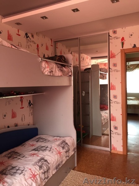 Мебель для детской комнаты. Кровать, стол, гардеробная - Изображение #3, Объявление #1437061