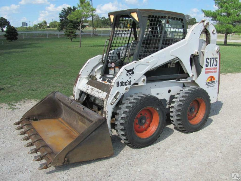 Услуги, аренда, заказ мини-погрузчика. - Изображение #1, Объявление #1704801